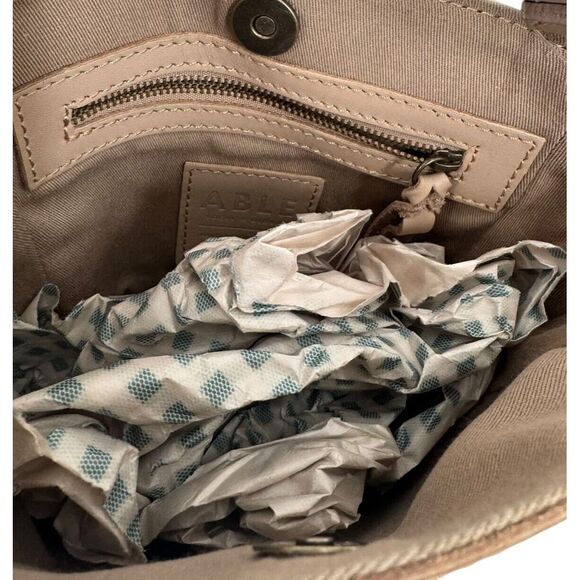 ABLE Local + Global Women's Tan/Taupe‎ Crossbody Bag NWT - Picture 4 of 8